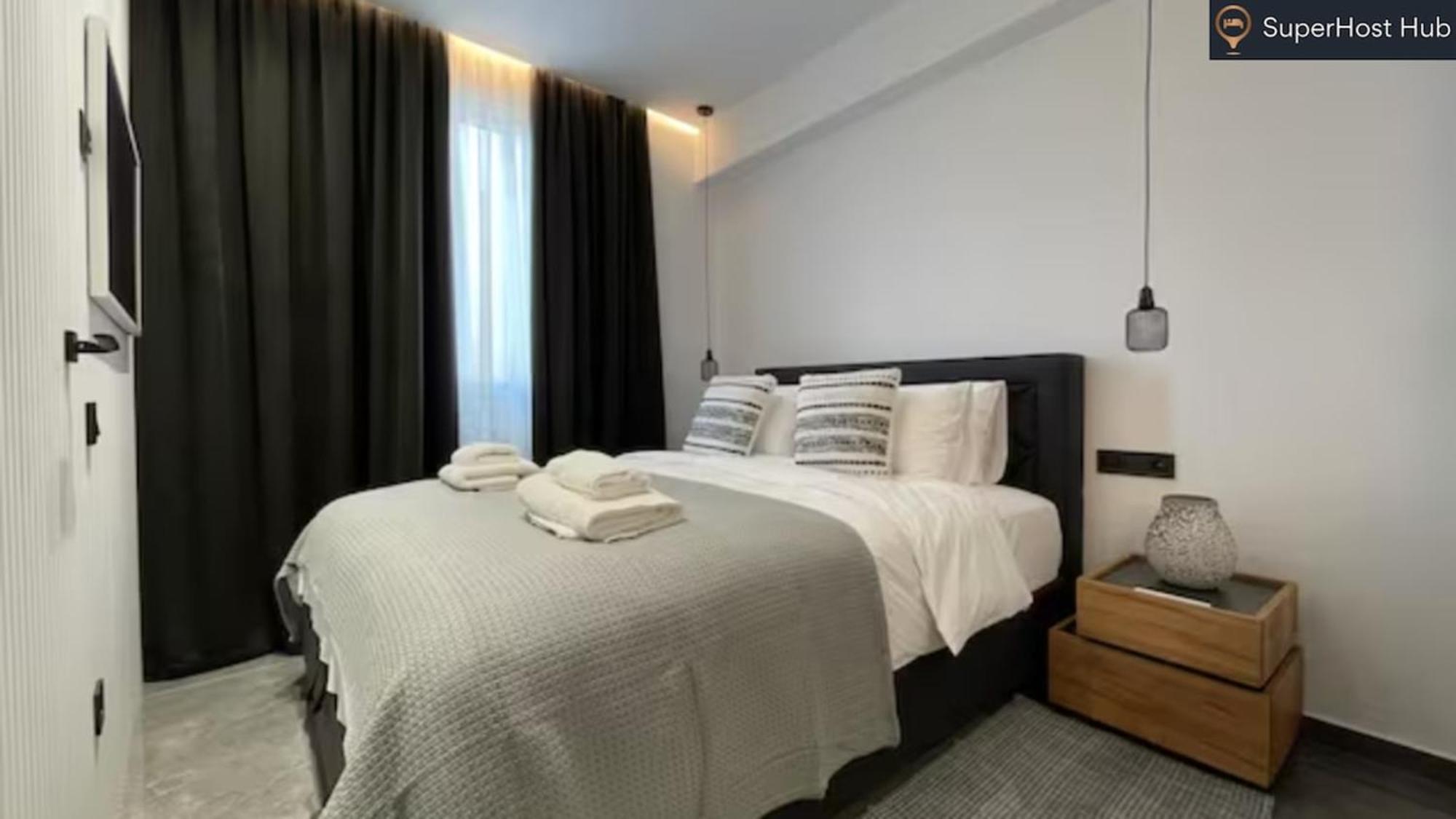 Milos 513 Plaka - Monastiraki By Superhost Hub เอเธนส์ ภายนอก รูปภาพ
